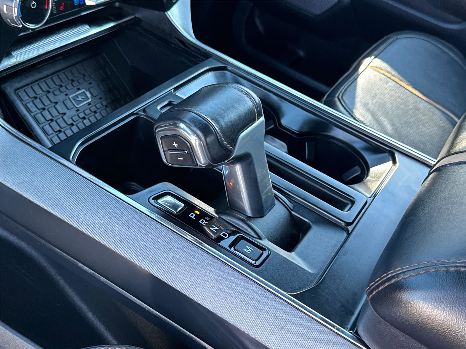 Used 2023 Ford F150 Platinum image 28