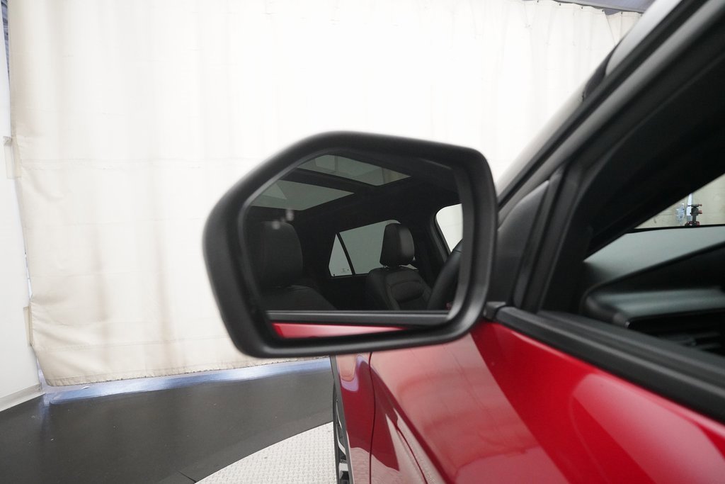 Used 2023 Ford Explorer ST-Line w/ Class IV Trailer Tow Package image 25