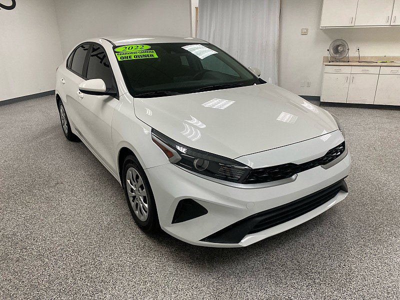 Used 2022 Kia Forte Sedan image 3