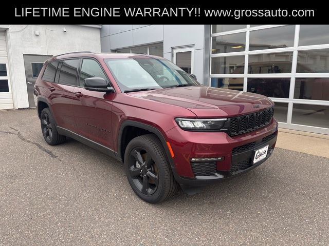 Used 2025 Jeep Grand Cherokee L Limited w/ Luxury Tech Group II AWD/4WD image 2