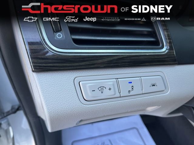 Used 2017 Hyundai Sonata Limited w/ Ultimate Package 04 FWD image 34