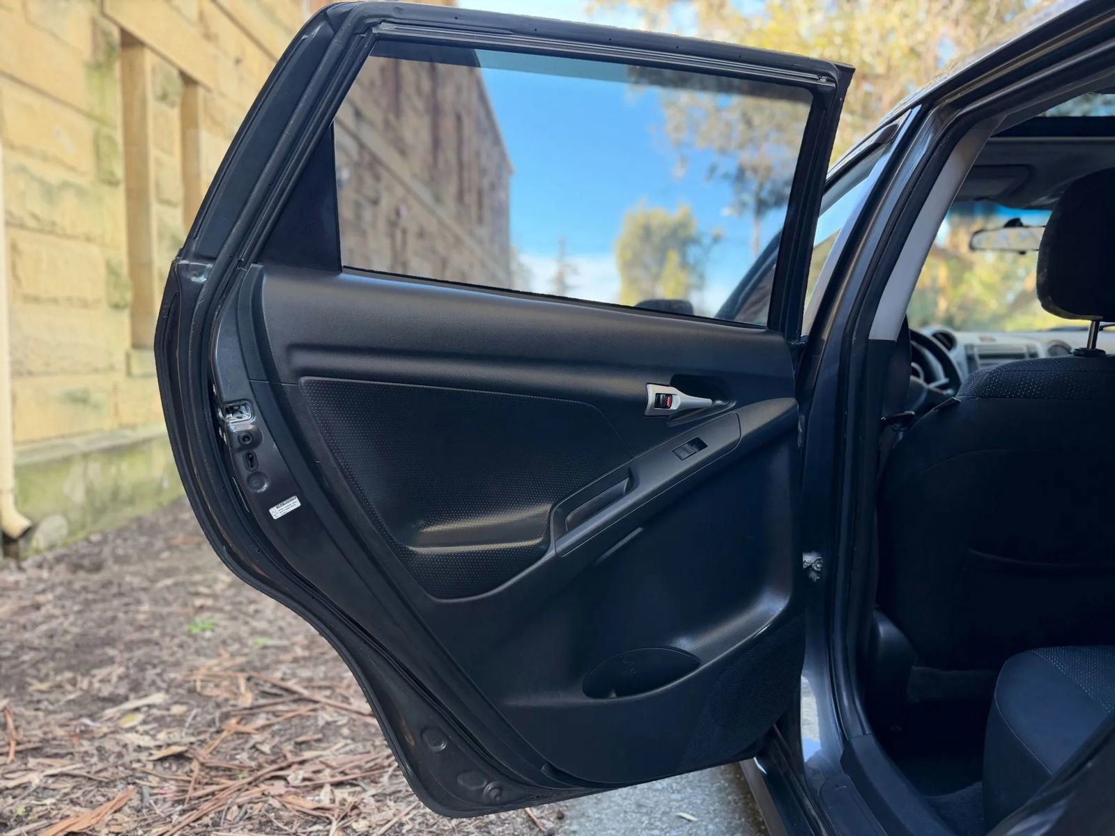 Used 2009 Toyota Matrix S image 12