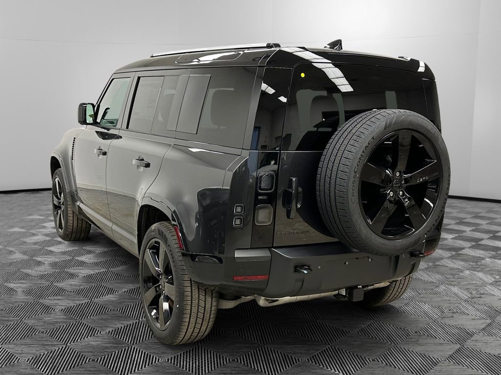New 2026 Land Rover Defender 110 X-Dynamic SE AWD/4WD image 3