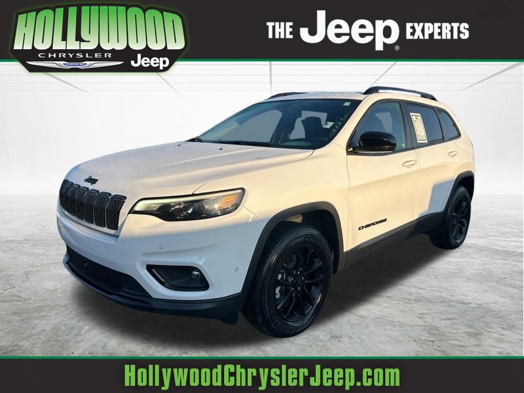 Used 2023 Jeep Cherokee Altitude Lux image 1