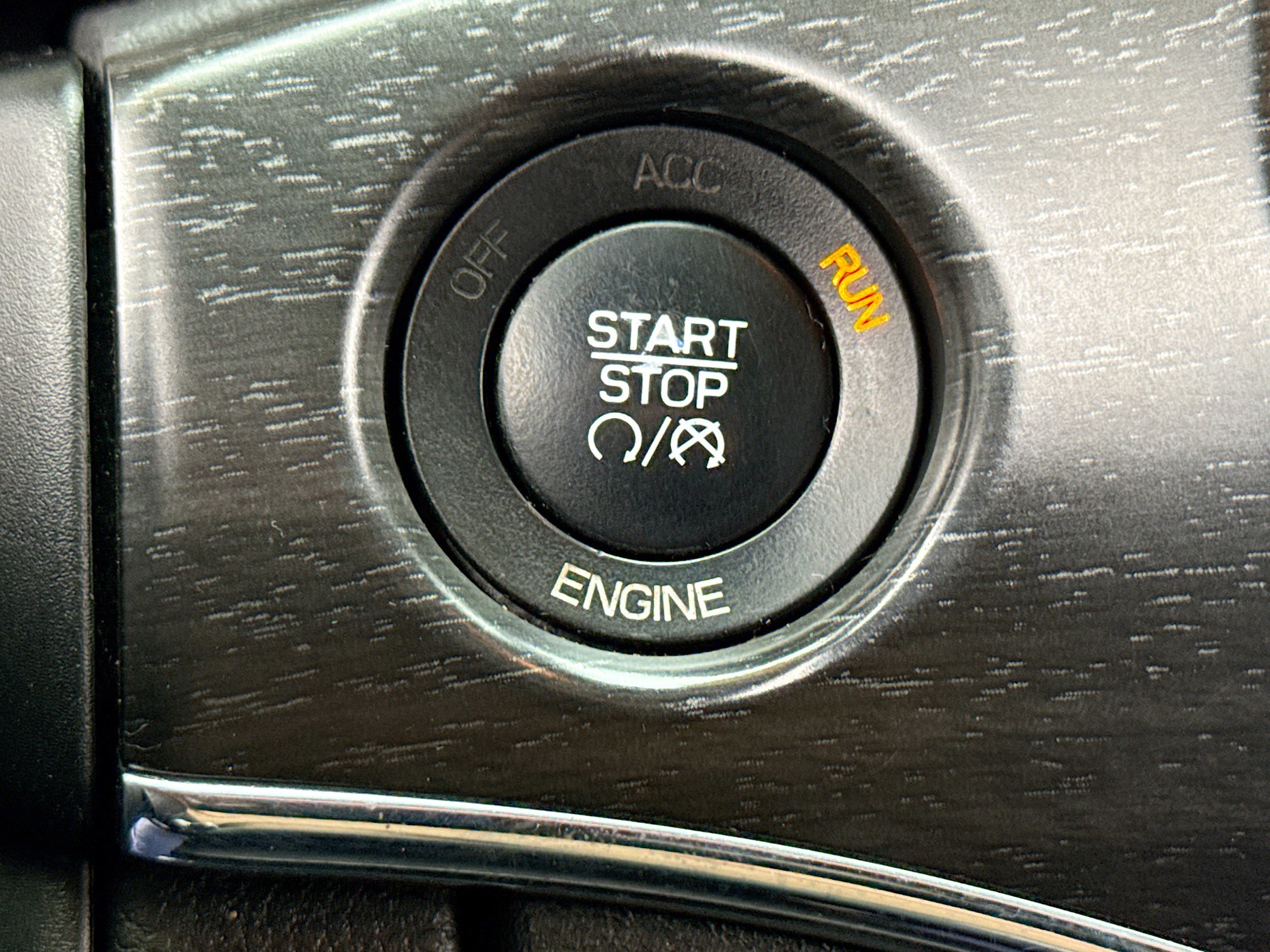 Used 2015 Jeep Grand Cherokee Limited image 9