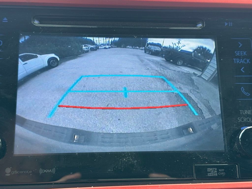 Used 2018 Toyota Tacoma TRD Sport image 12