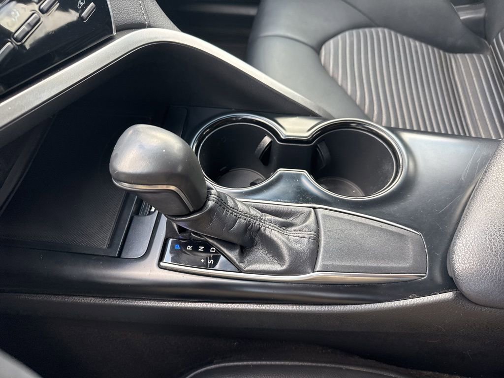 Used 2018 Toyota Camry SE image 34