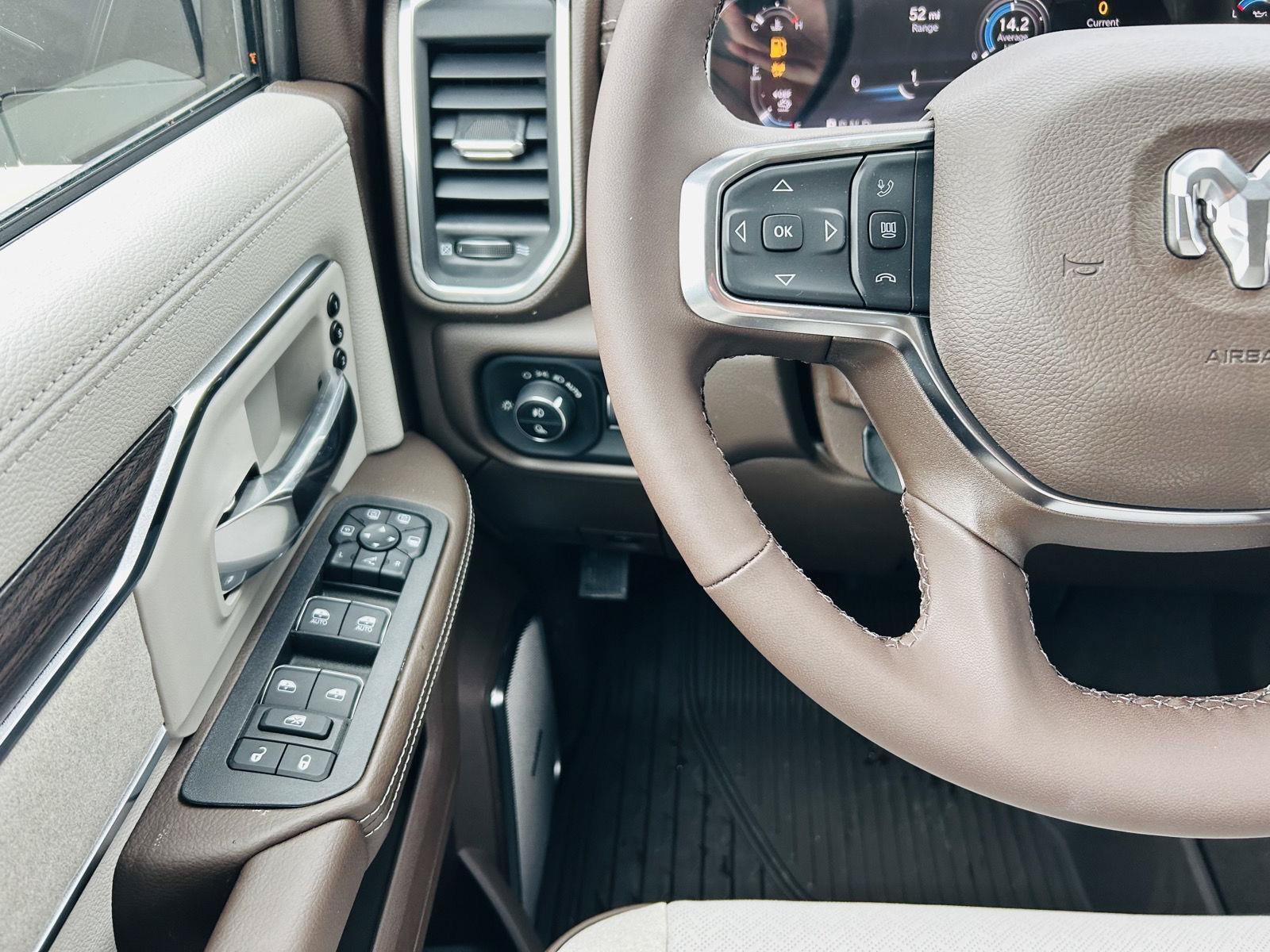 New 2026 RAM 3500 Laramie AWD/4WD image 21