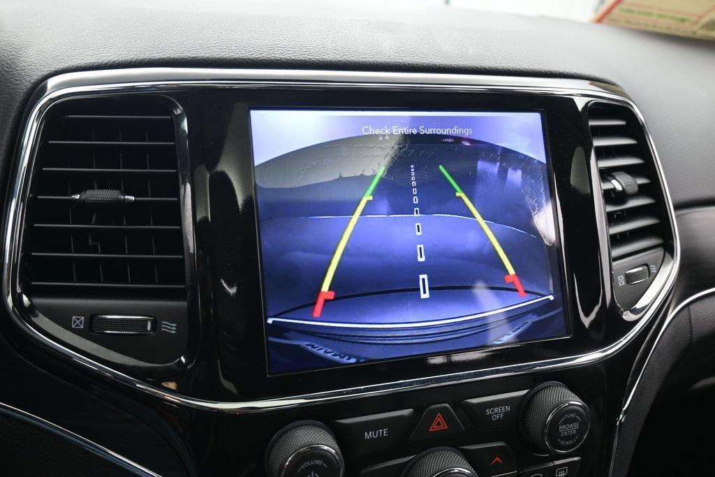 Used 2021 Jeep Grand Cherokee Limited RWD image 18
