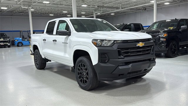 New 2026 Chevrolet Colorado W/T w/ WT Custom Package image 2