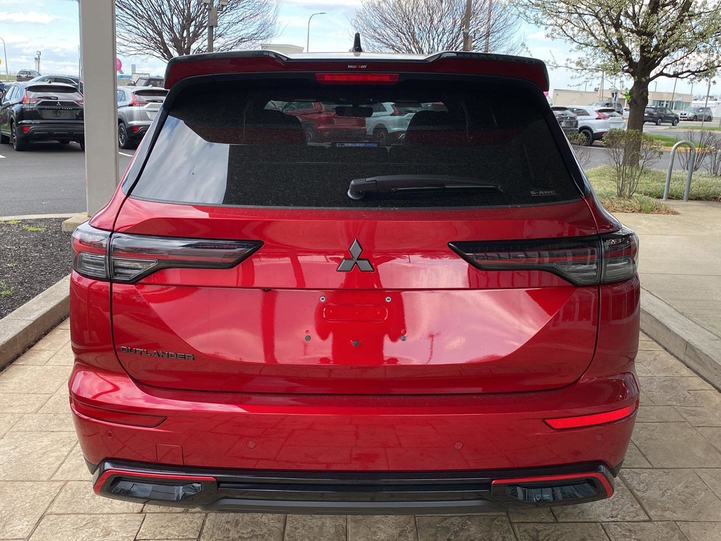 New 2026 Mitsubishi Outlander Ralliart image 6