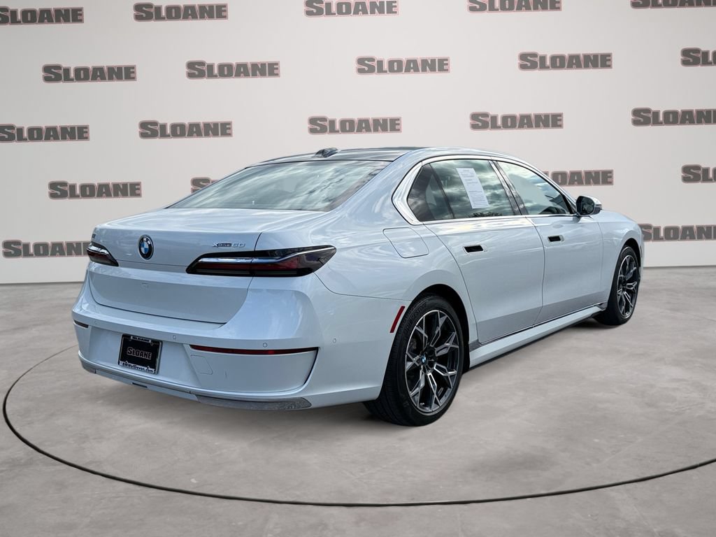 Certified 2023 BMW i7 xDrive60 AWD/4WD image 5
