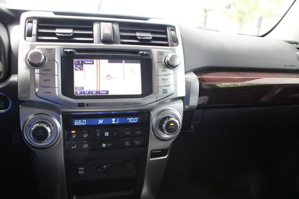 Used 2017 Toyota 4Runner Limited AWD/4WD image 7