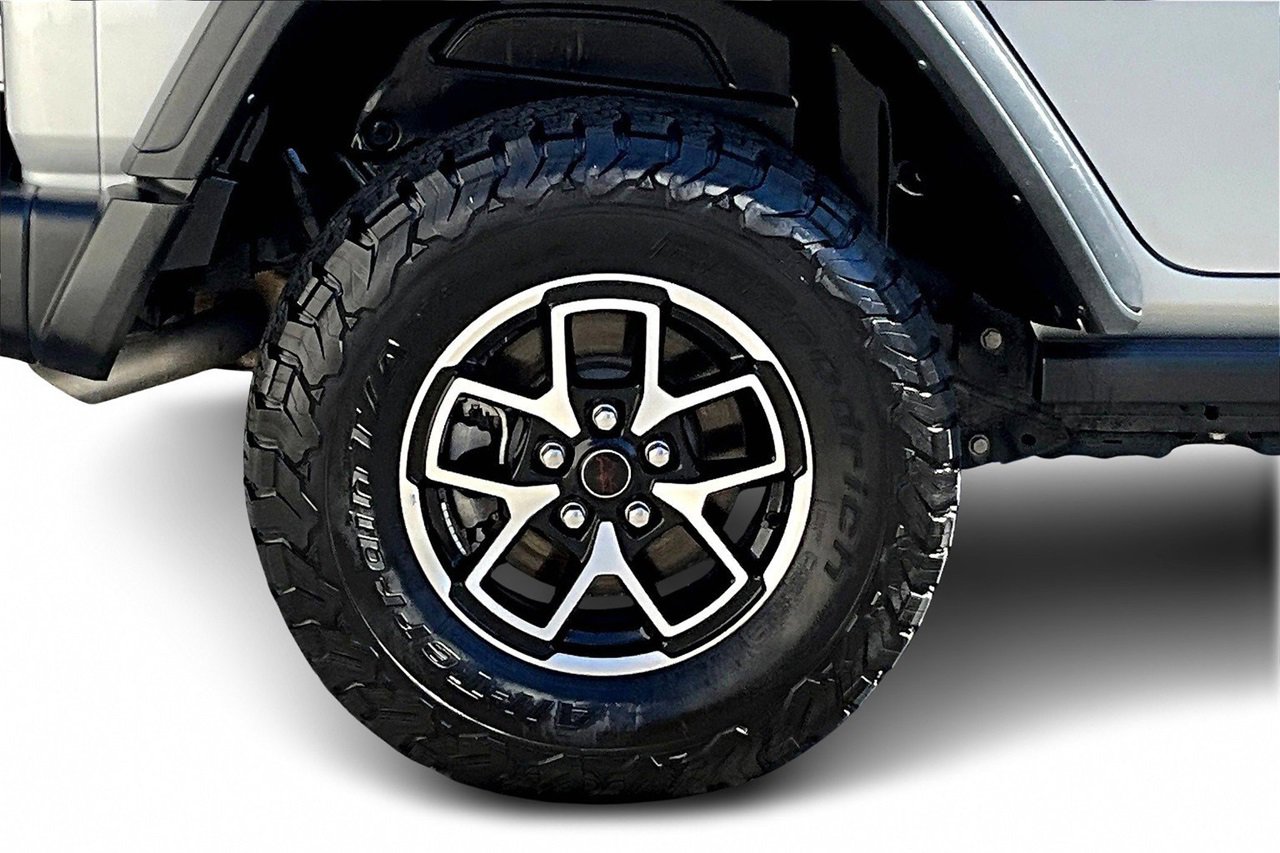 Used 2024 Jeep Wrangler Unlimited Rubicon image 33