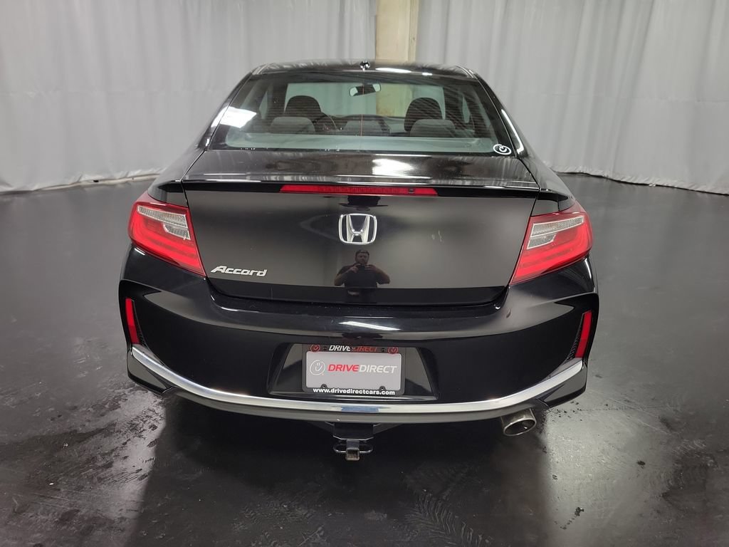 Used 2017 Honda Accord EX image 7