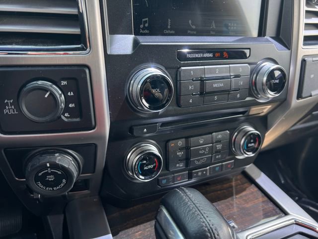 Used 2017 Ford F150 Platinum w/ Equipment Group 701A Luxury AWD/4WD image 26
