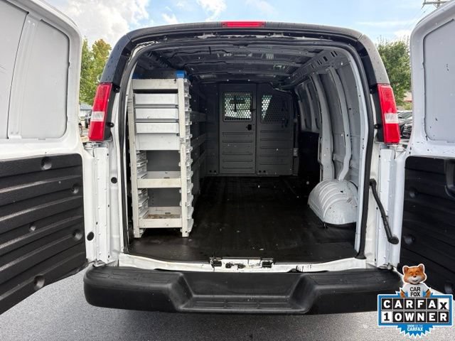 Used 2021 Chevrolet Express 2500 w/ Driver Convenience Package RWD image 28
