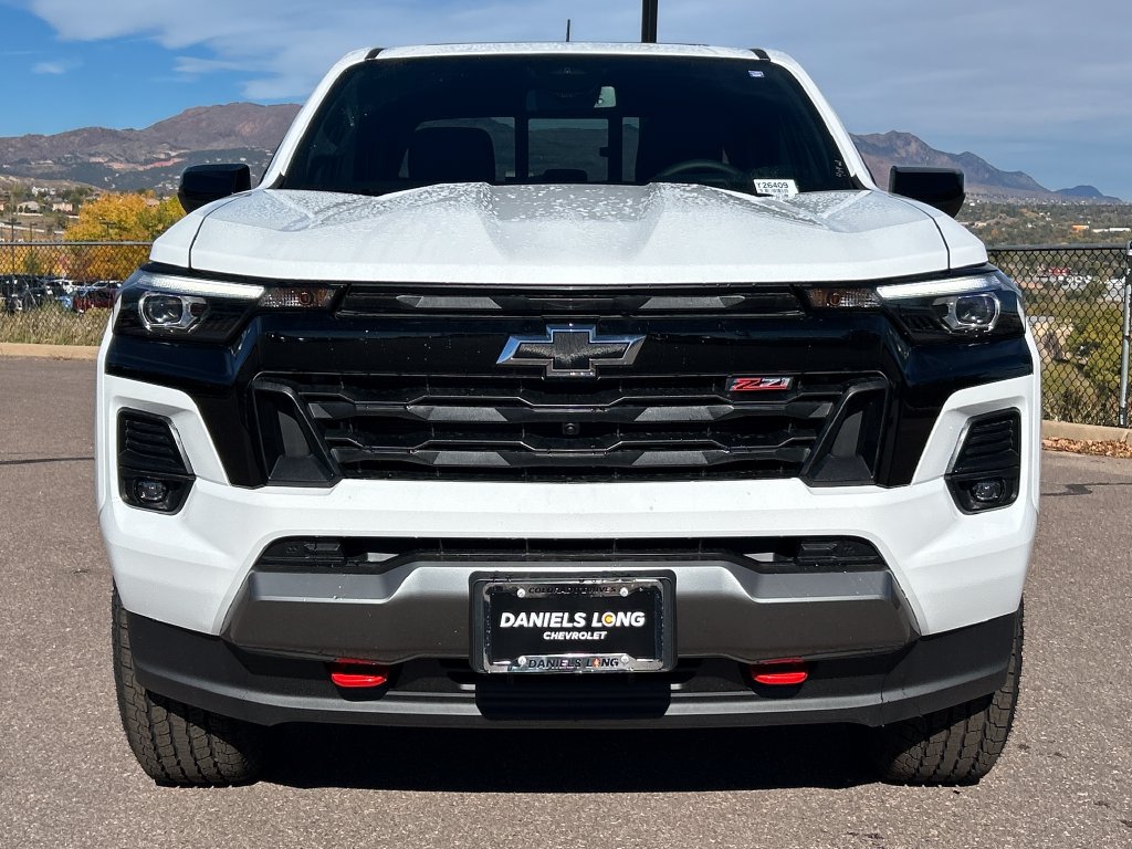New 2026 Chevrolet Colorado Z71 w/ Technology Package AWD/4WD image 3