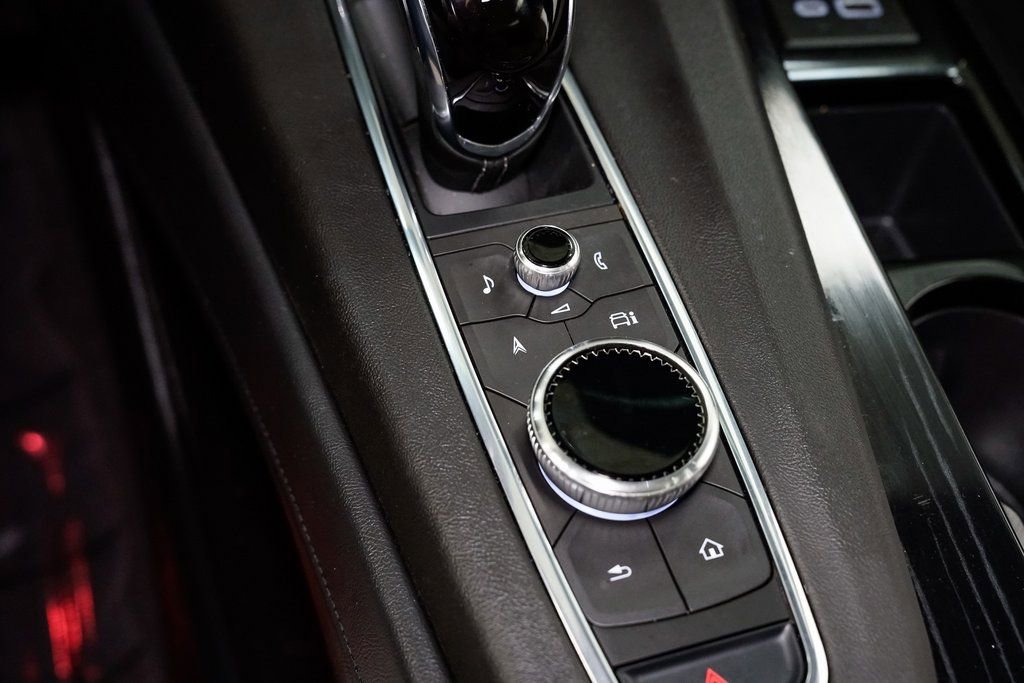 Used 2023 Cadillac Escalade ESV Sport w/ LPO, ONYX Package image 29