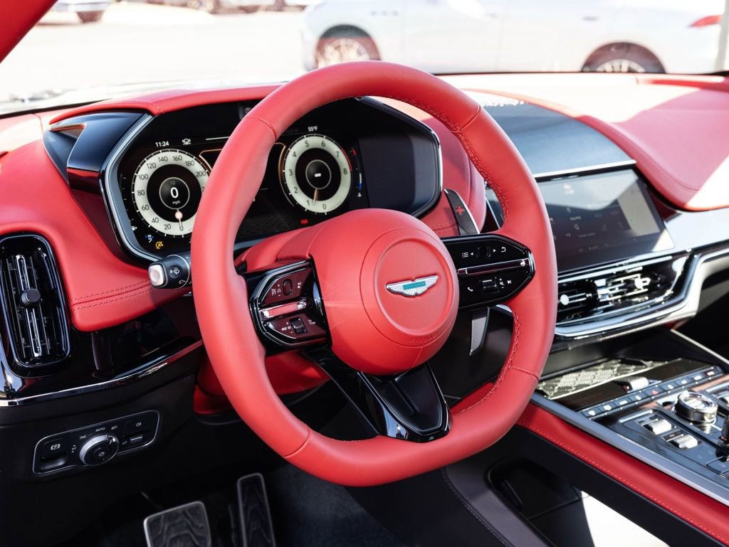 New 2026 Aston Martin DBX 707 image 24