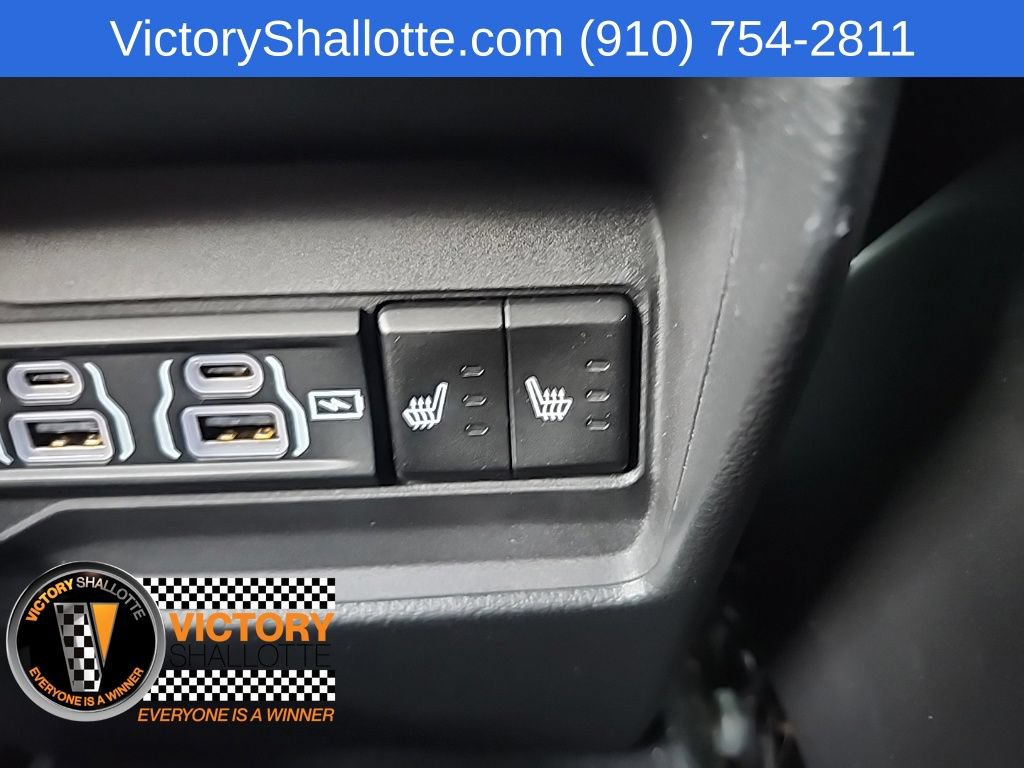 Certified 2025 Jeep Grand Cherokee Limited w/ Luxury Tech Group II AWD/4WD image 22