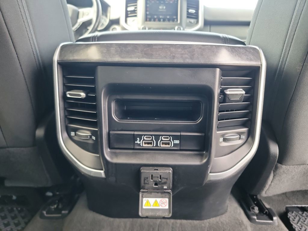 Used 2020 RAM 1500 Big Horn AWD/4WD image 16