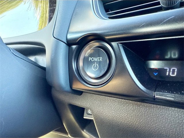 Used 2025 Lexus UX 300h FWD image 37