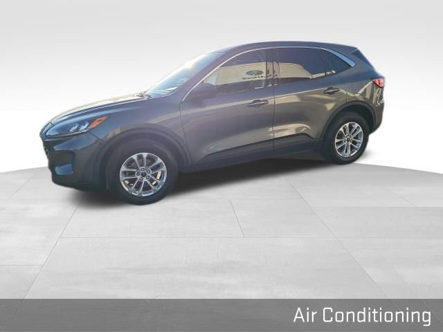 Used 2022 Ford Escape SE image 11