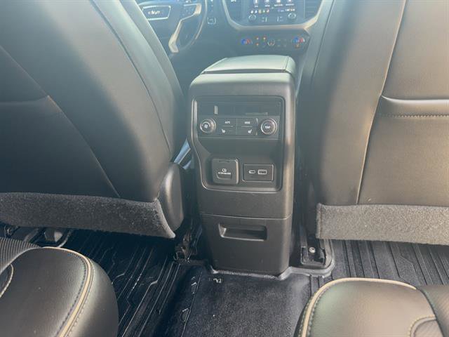 Used 2020 GMC Acadia Denali image 14
