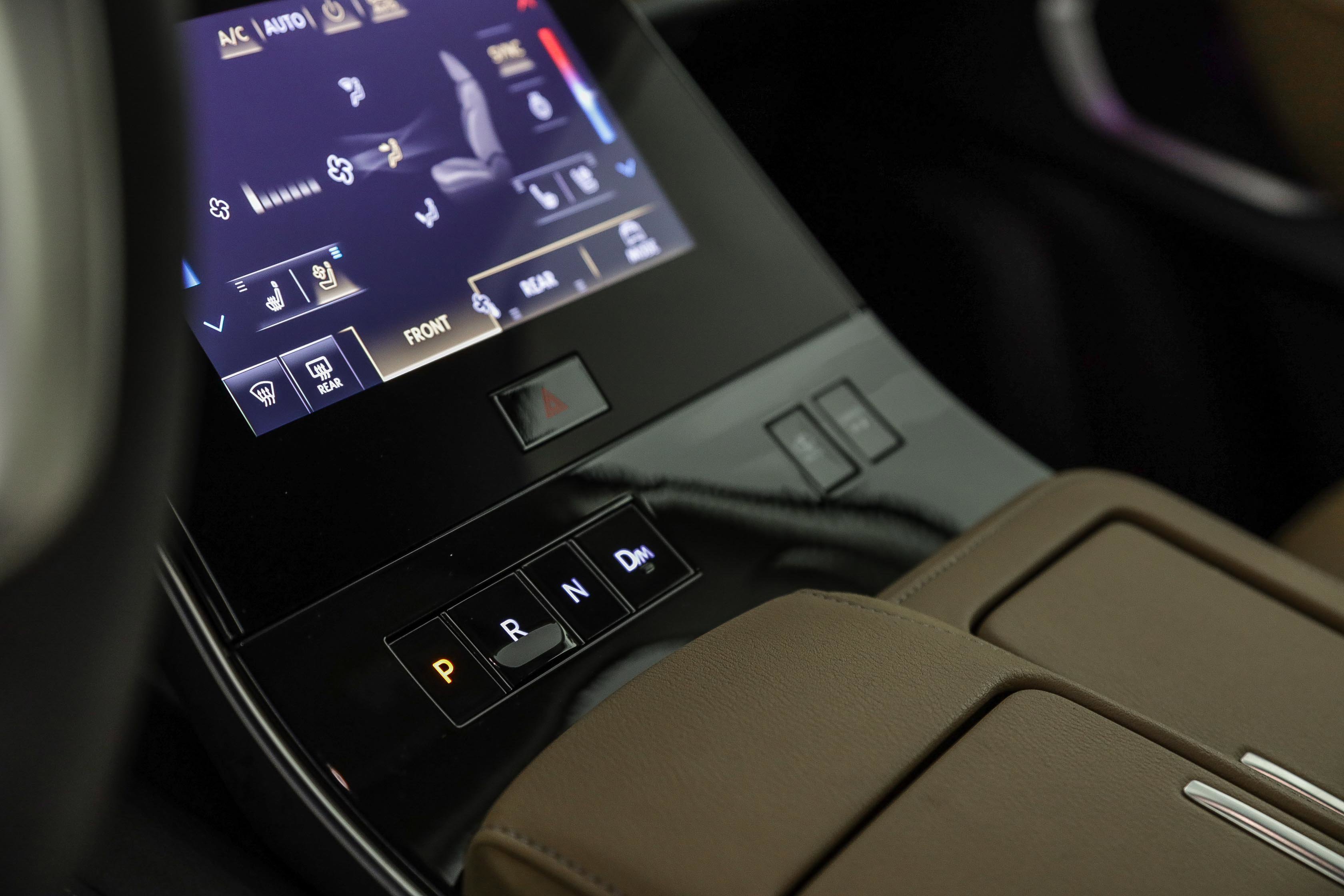 Used 2025 INFINITI QX80 Luxe image 26