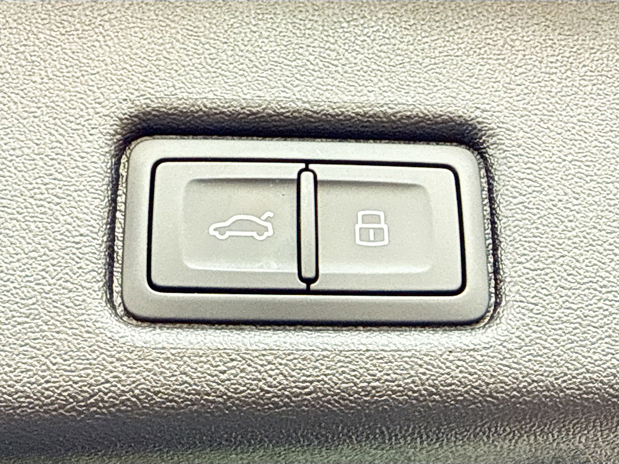 New 2025 Audi SQ5 Premium Plus image 11