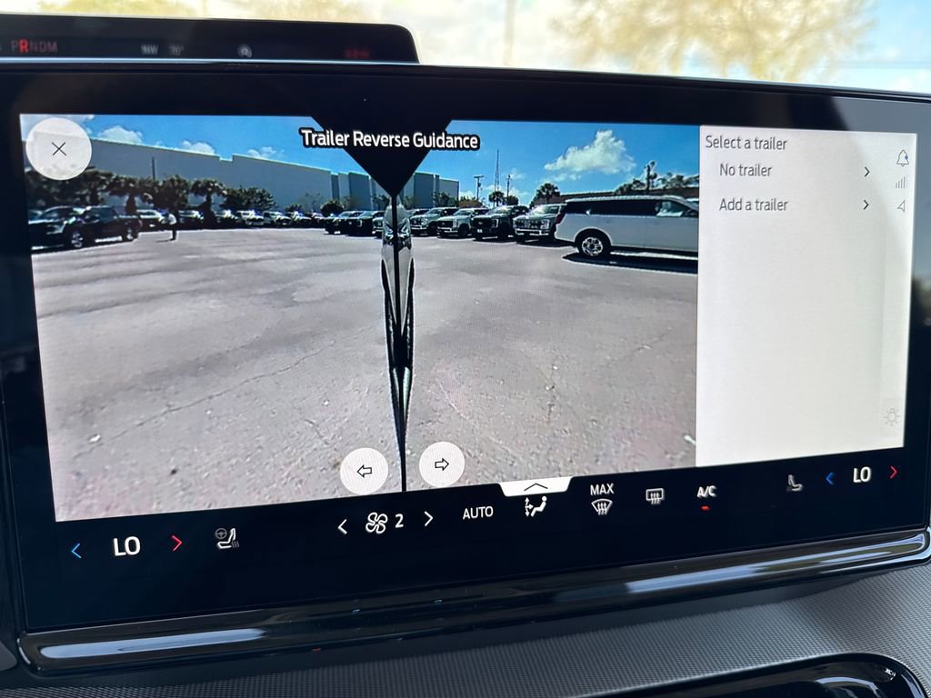 New 2026 Ford Expedition Active image 26