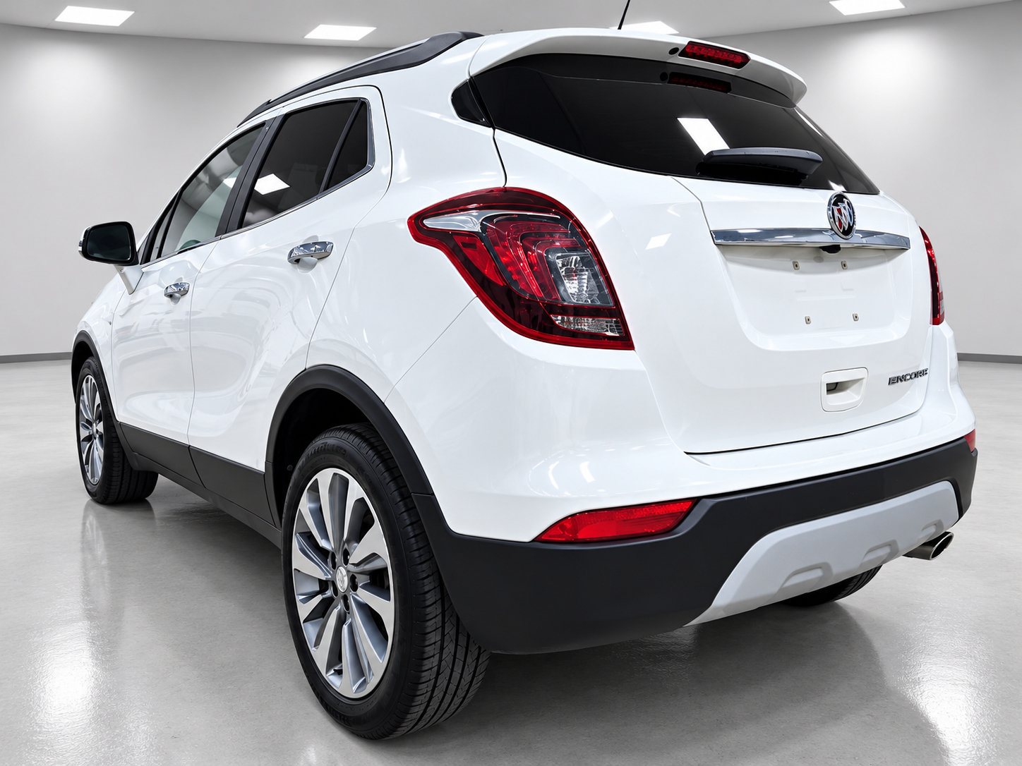 Used 2019 Buick Encore Preferred FWD image 5