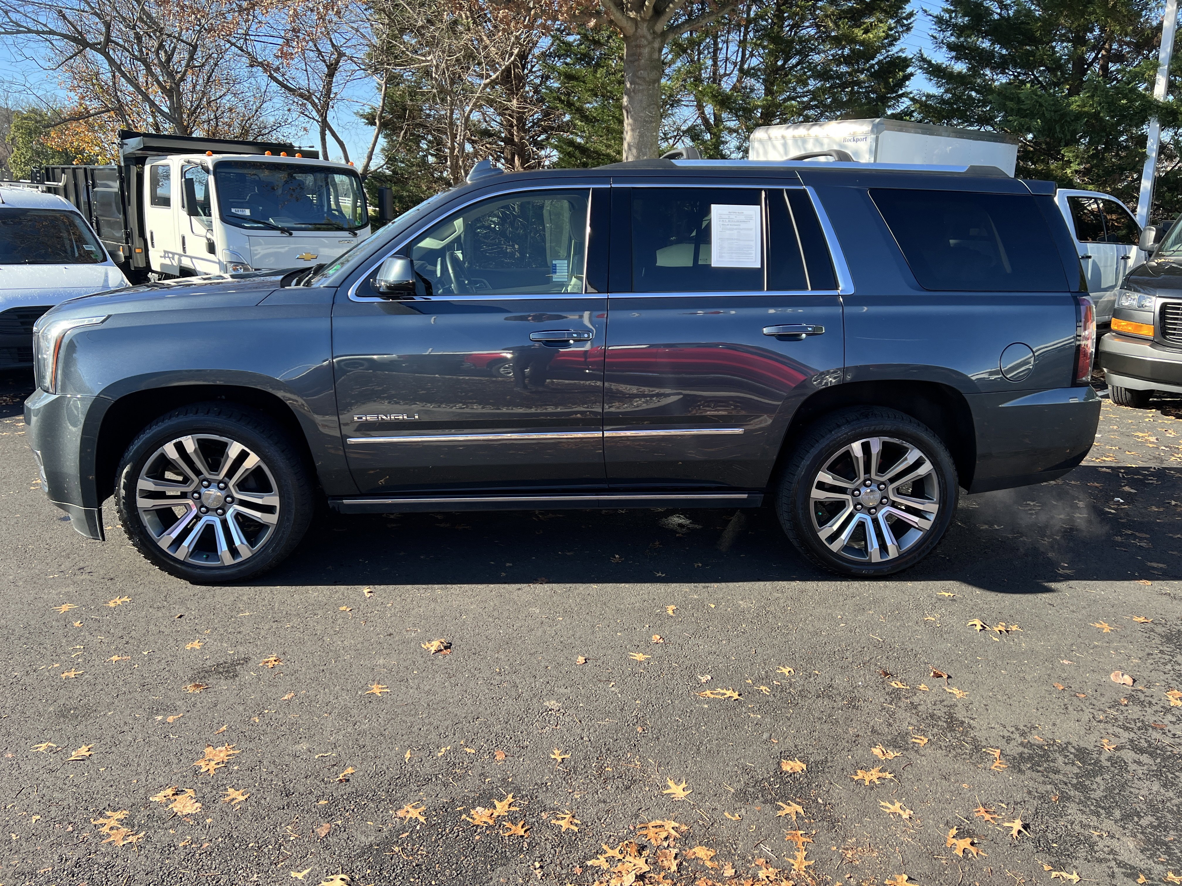 Used 2020 GMC Yukon Denali w/ Denali Ultimate Package image 7