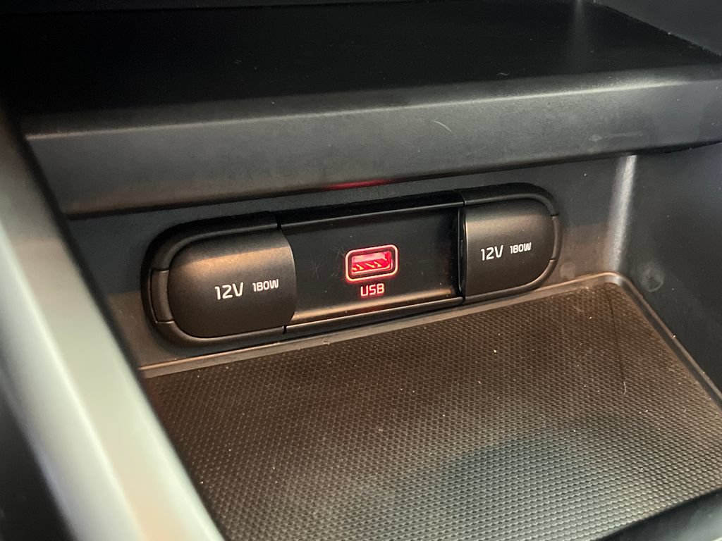 Used 2020 Kia Soul X-Line FWD image 37