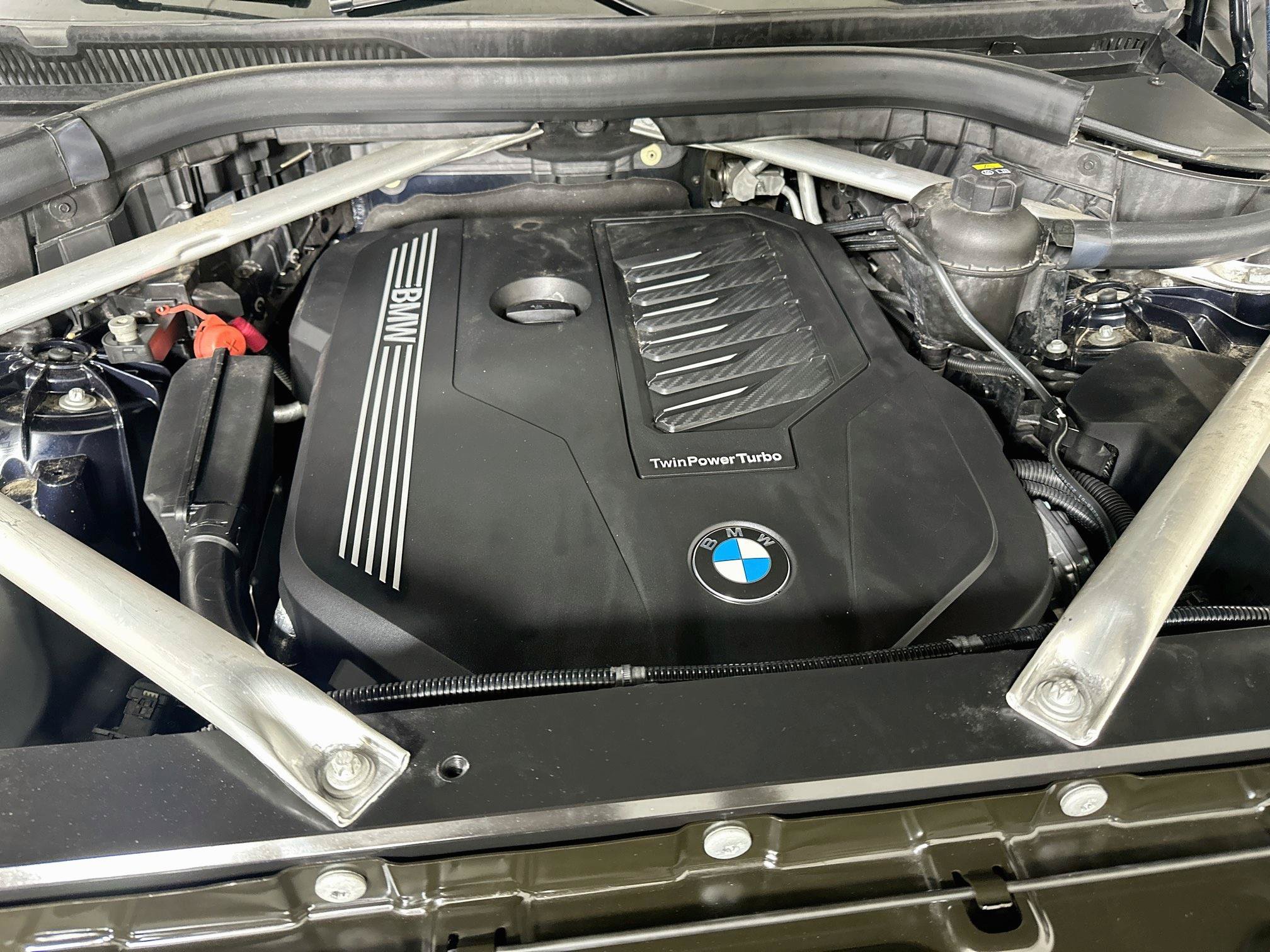 Used 2020 BMW X5 sDrive40i w/ M Sport Package RWD image 35