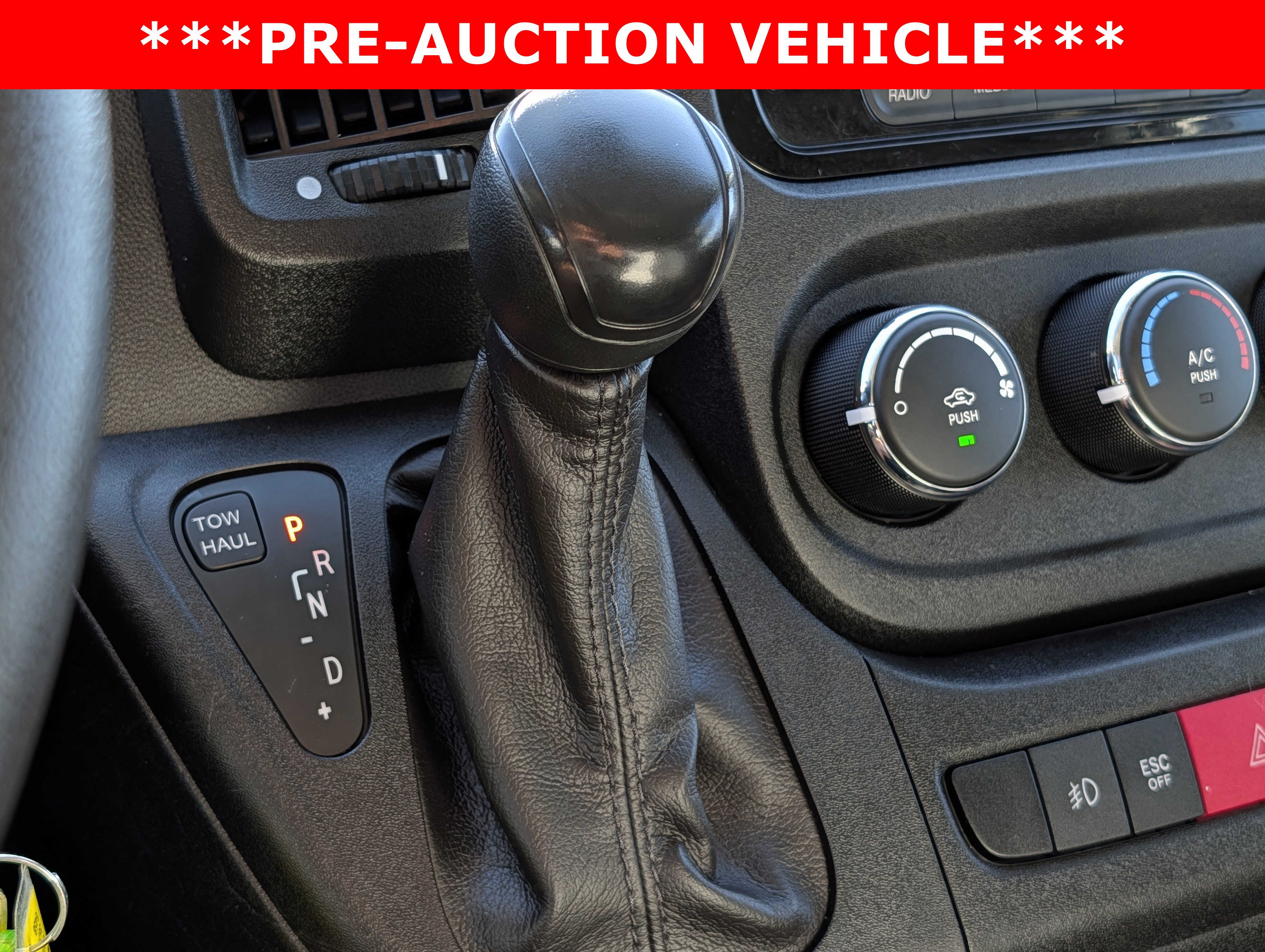 Used 2021 RAM ProMaster 2500 w/ Convenience Group image 27