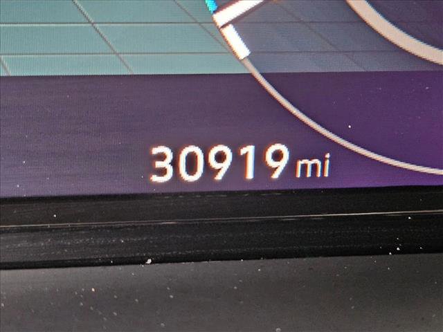 Used 2024 Volkswagen Atlas Cross Sport SE image 11