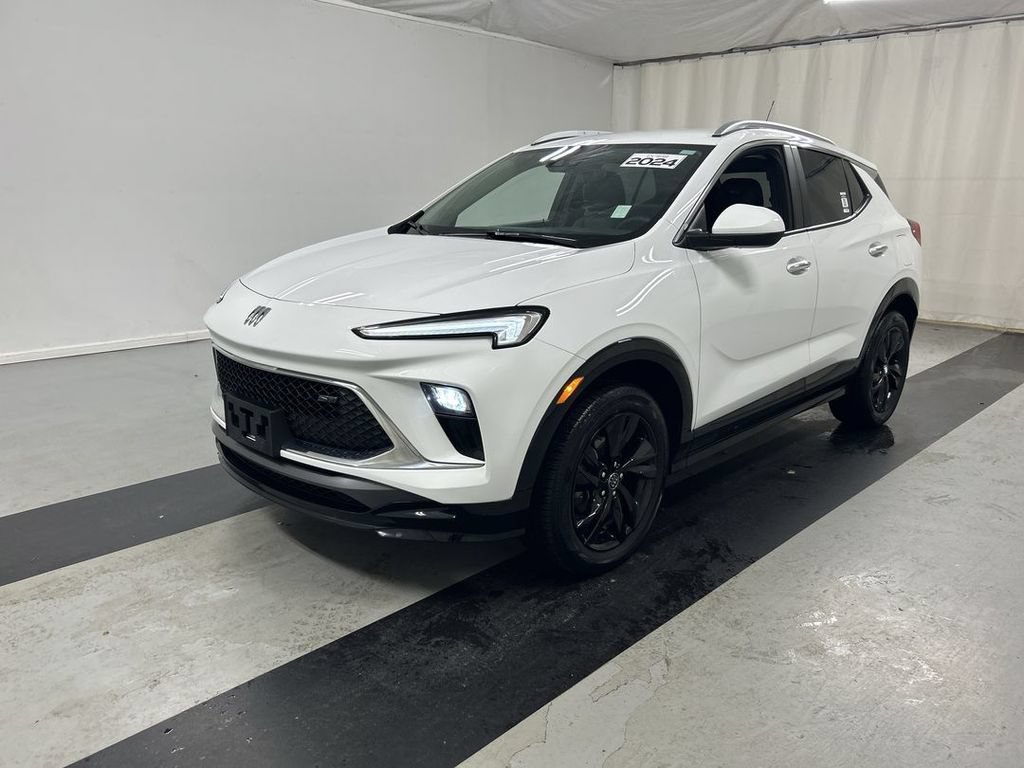 Certified 2024 Buick Encore GX Sport Touring AWD/4WD image 5