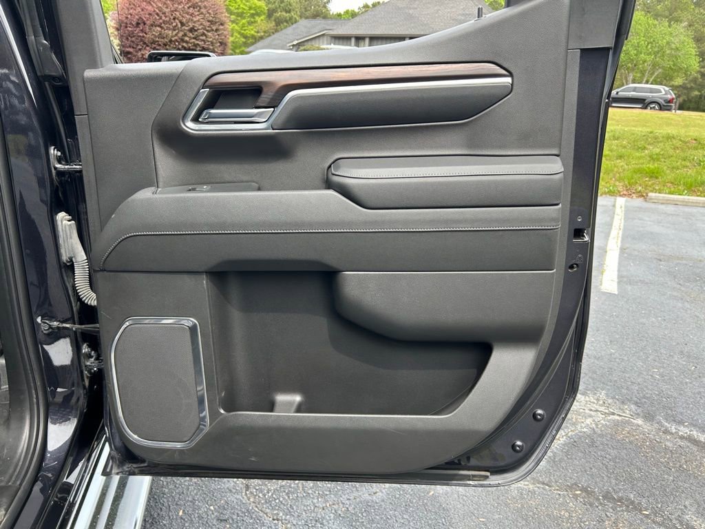 Used 2023 GMC Sierra 1500 SLT w/ SLT Convenience Package AWD/4WD image 56