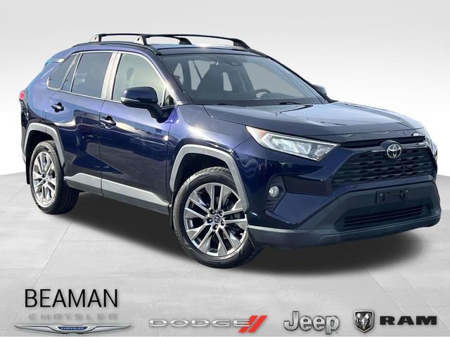 Used 2019 Toyota RAV4 XLE Premium image 1