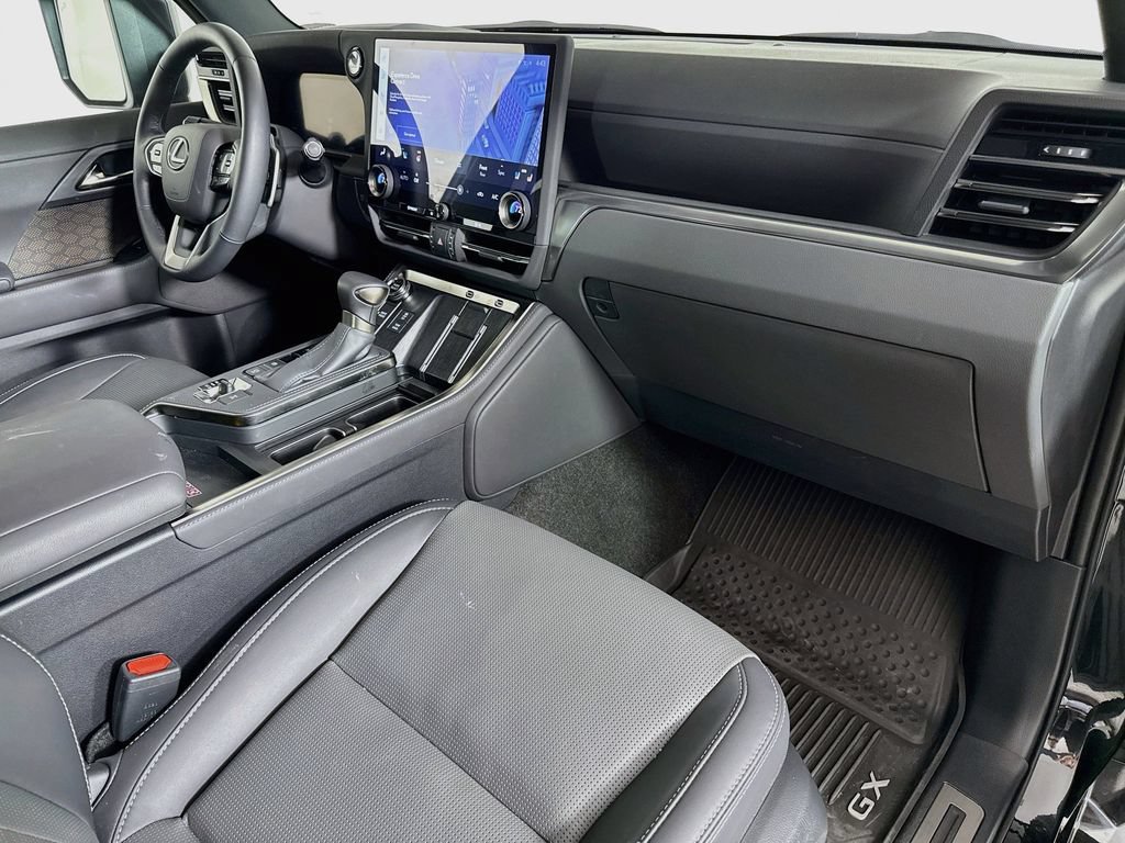 Certified 2024 Lexus GX 550 w/ Accessory Package (Z1) AWD/4WD image 30