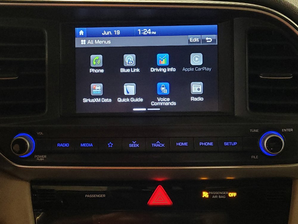 Used 2020 Hyundai Elantra Value Edition FWD image 25