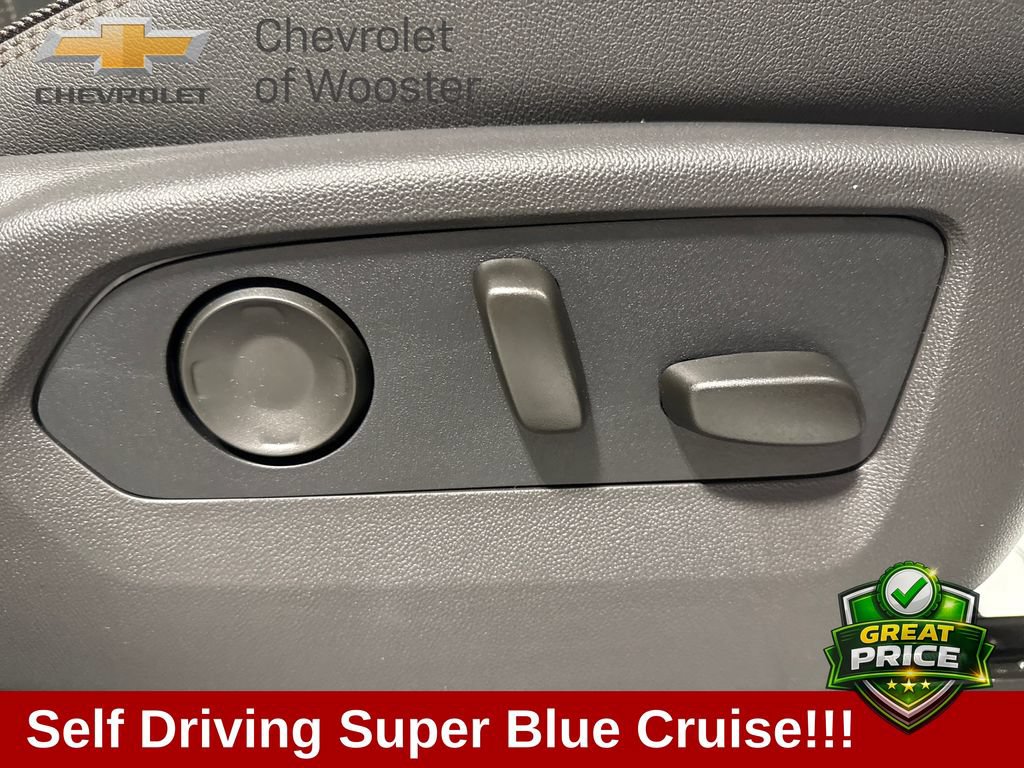 New 2026 Chevrolet Suburban High Country AWD/4WD image 38