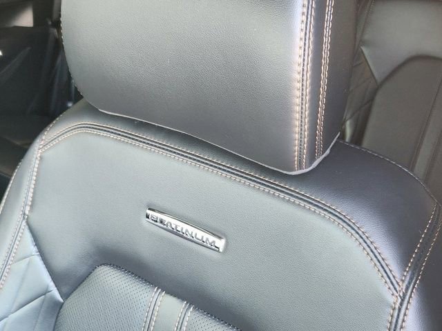 Used 2024 Ford Expedition Platinum image 24