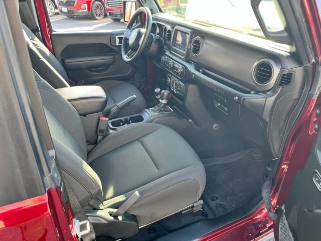 Used 2022 Jeep Wrangler Willys image 23