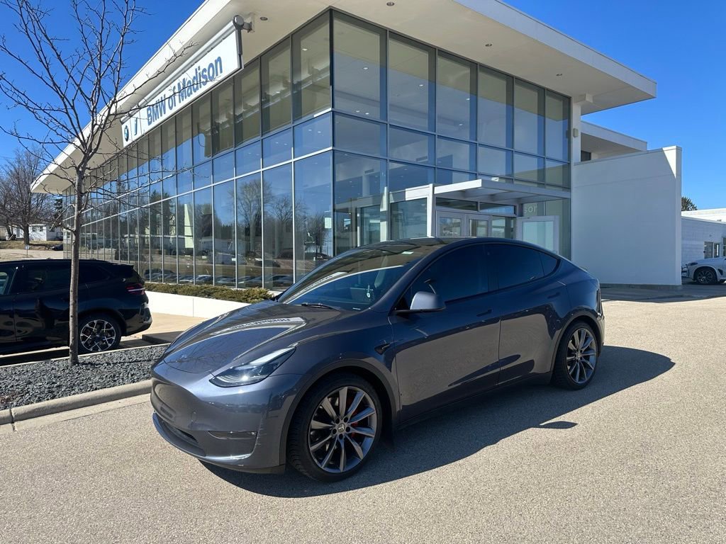Used 2023 Tesla Model Y Performance image 7