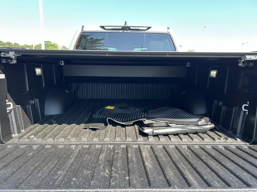 New 2026 Toyota Tundra Platinum AWD/4WD image 13