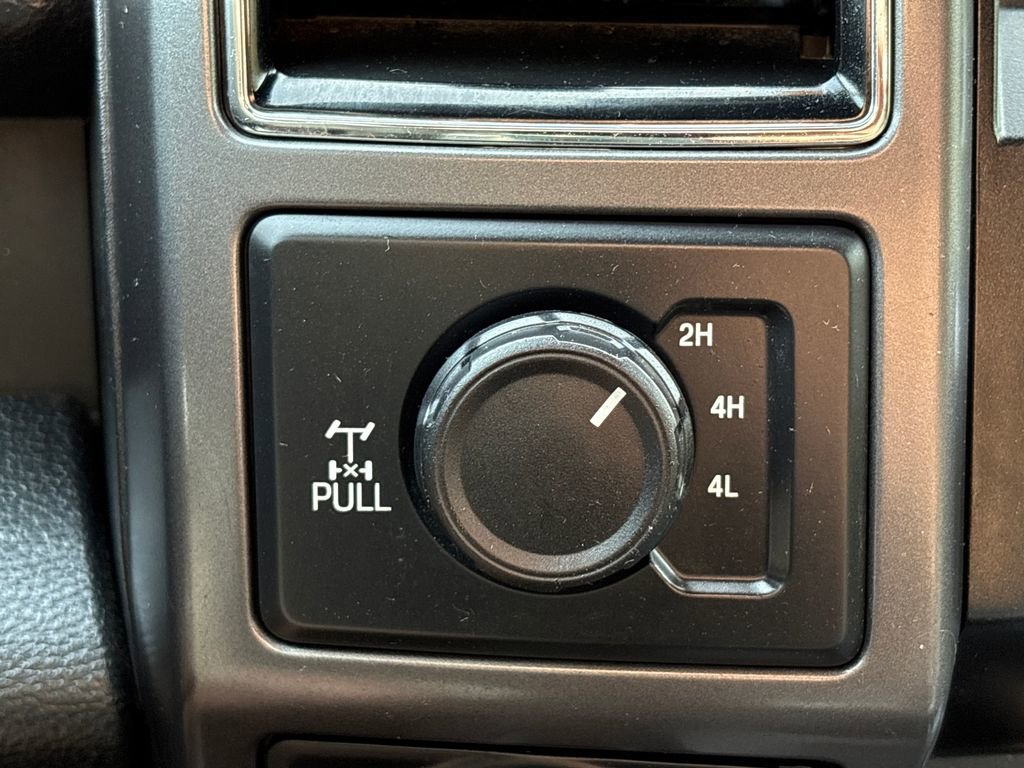 Used 2019 Ford F150 XLT w/ Equipment Group 302A Luxury AWD/4WD image 20