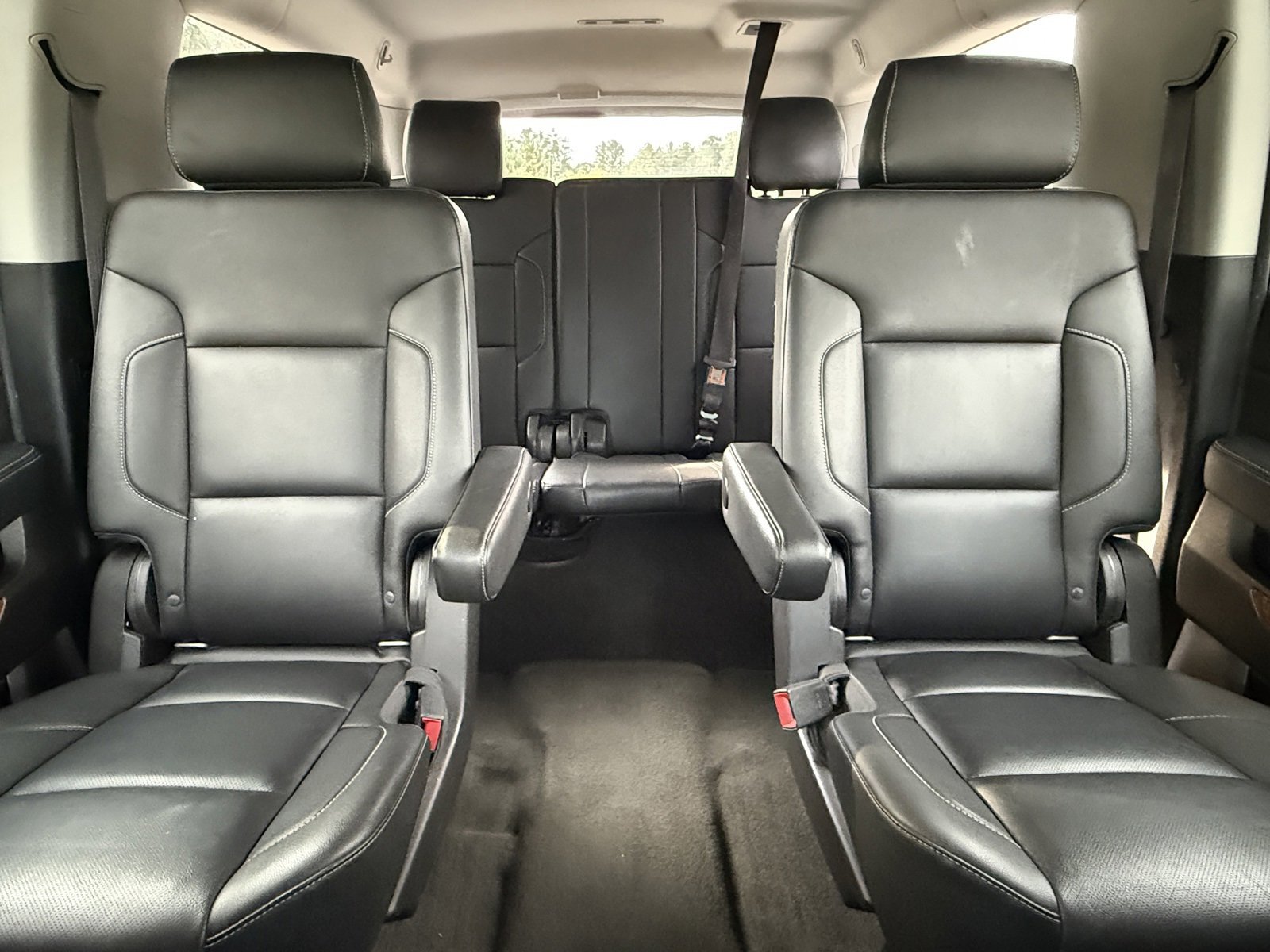 Used 2017 Chevrolet Suburban Premier image 43